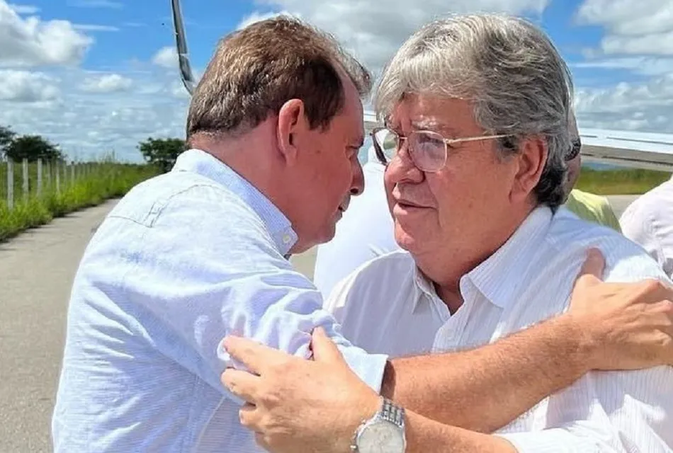 Deputado Chico Mendes mostra coerência e lealdade na política paraibana, dentro e fora do PSB