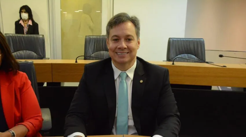 ALPB aprova por unanimidade projeto do deputado Júnior Araújo que cria carteira de identificação para pessoas com diabetes