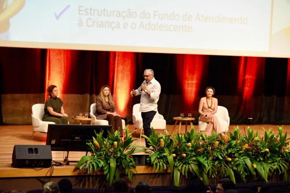 Prefeito Itamar Moreira participa de seminário do TCE e apresenta experiências exitosas voltadas à infância e adolescência no município de Poço Dantas
